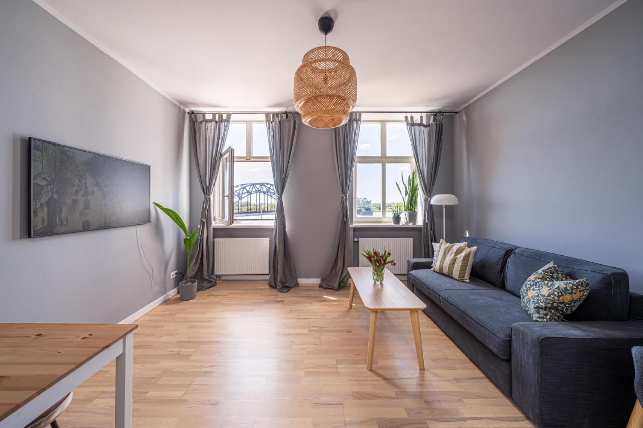 Cosy Studio With River View Рига Екстериор снимка